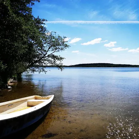 Alojamento de Turismo Selvagem Domek Na Mazurach